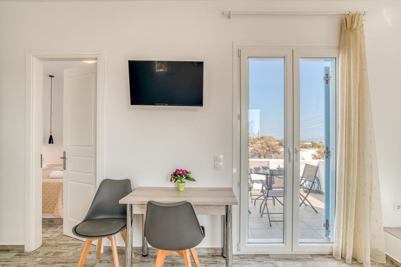 Ippocampos Seaside Serenity - Unwind At Paros Poolside Retreats Aliki  Ngoại thất bức ảnh