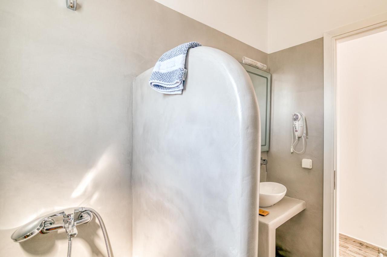 Ippocampos Seaside Serenity - Unwind At Paros Poolside Retreats Aliki  Ngoại thất bức ảnh